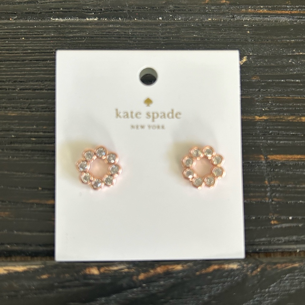 NWT Kate Spade ♠️ Full Circle Clear/Rose Gold Studs